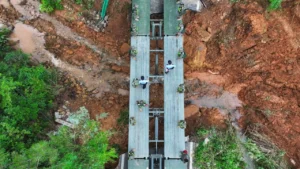 Respon Cepat Pasukan Polisi Tiongkok! Pembangunan Jembatan Sementara di Shaolian