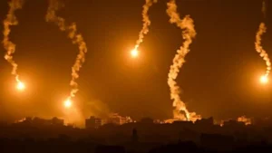Serangan Mematikan! Roket Hizbullah Menyerang Pangkalan Militer Israel